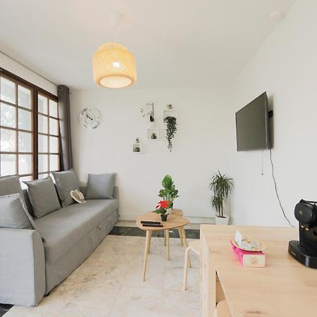 Joli T2, Terrasse Et Jardin, Ideal Pour Familles, A 15 Min De L'Aeroport Roissy Cdg Tremblay-en-France Kültér fotó