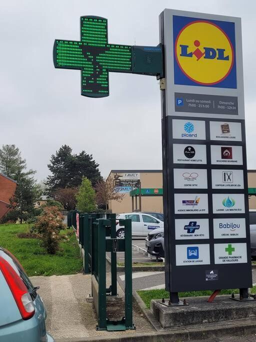 Joli T2, Terrasse Et Jardin, Ideal Pour Familles, A 15 Min De L'Aeroport Roissy Cdg Tremblay-en-France Kültér fotó