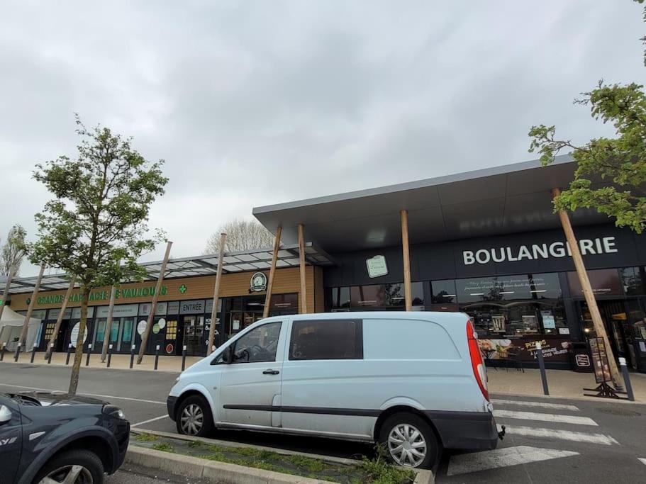 Joli T2, Terrasse Et Jardin, Ideal Pour Familles, A 15 Min De L'Aeroport Roissy Cdg Tremblay-en-France Kültér fotó